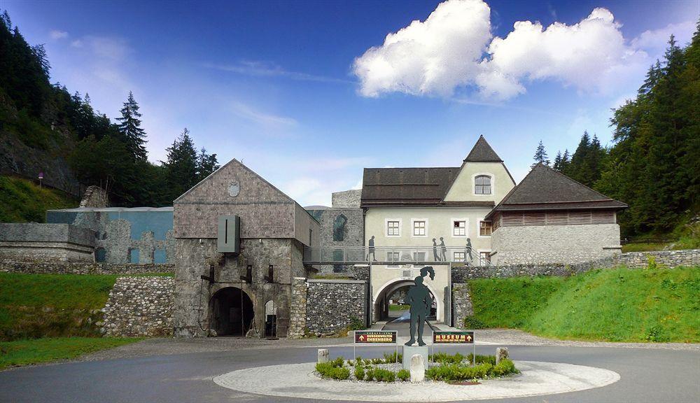 Landgasthof Zur Post Швангау Экстерьер фото